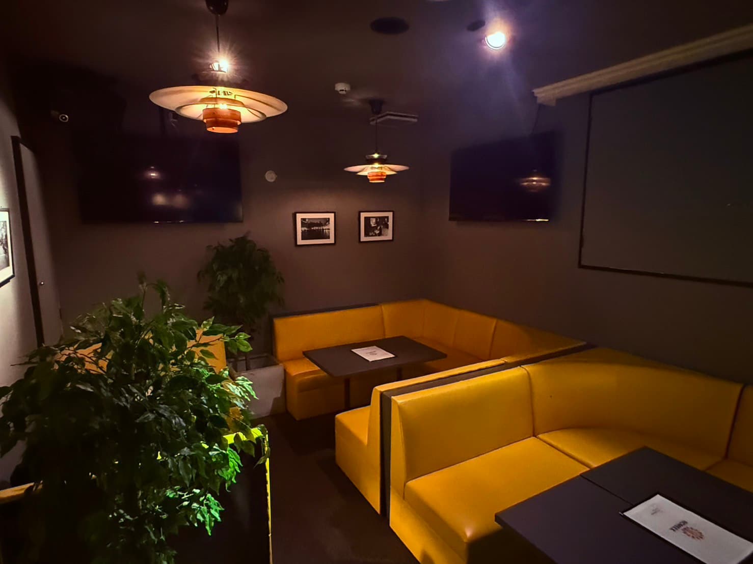 CREEXシークレットBAR NOMEEX